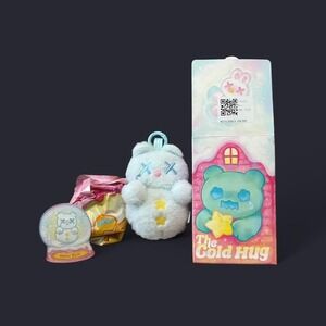 ShinWoo The Cold Hug Series Plush Blind Box Snow Bear plushie bag charm